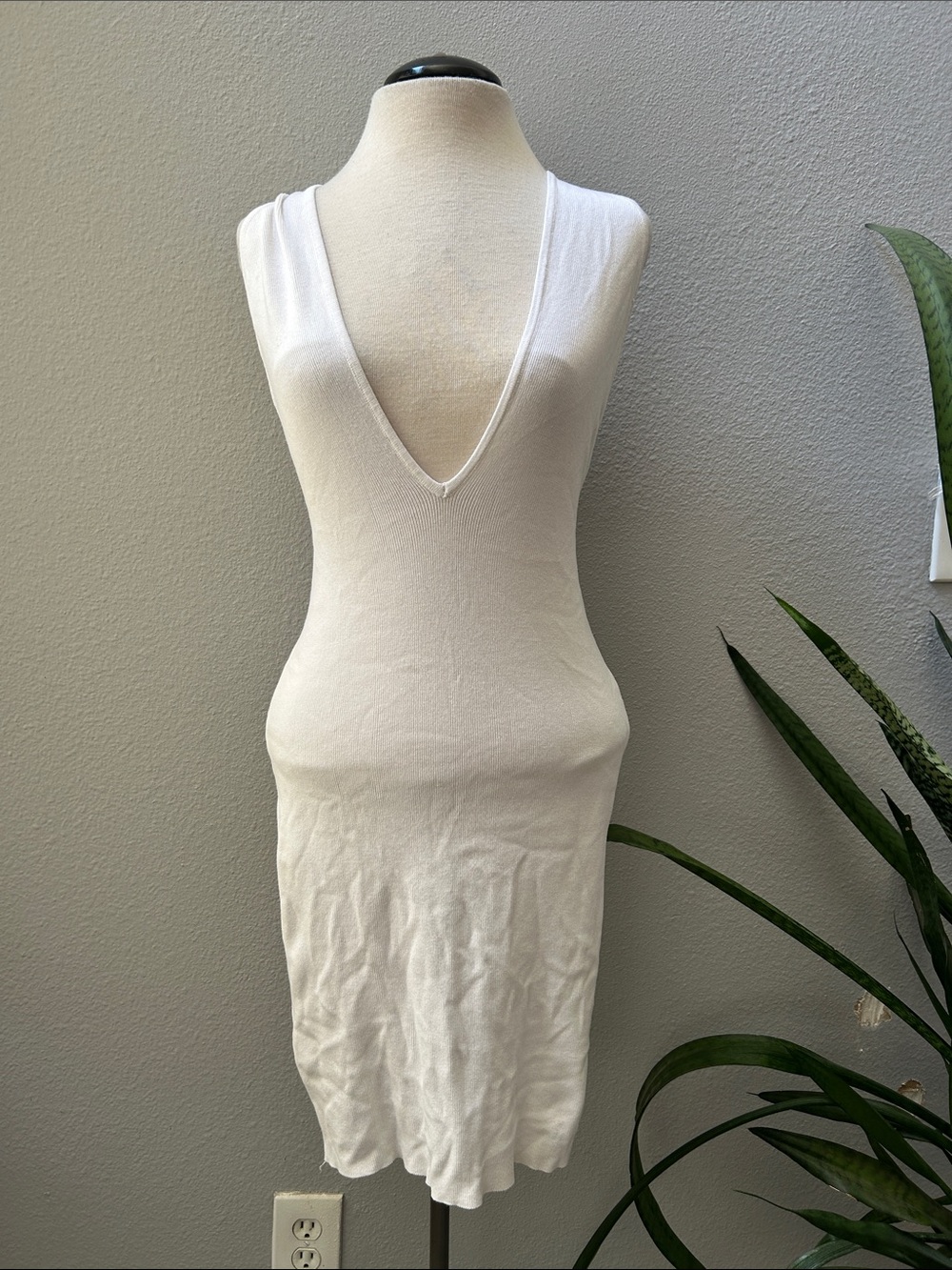 Hera Collection White Extreme Deep V-Neck Bodycon Dress M